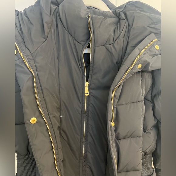 Cole Haan Bib Insert Down & Feather Fill Coat. Size small. - Picture 4 of 5